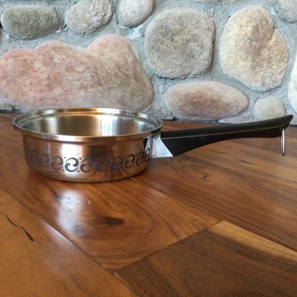 Vintage Regal Ware Saucepan